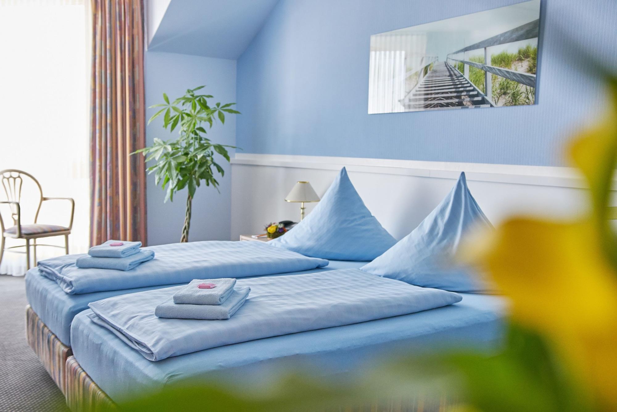 Hotel Zum Eisenhammer أوبيرهاوزين المظهر الخارجي الصورة