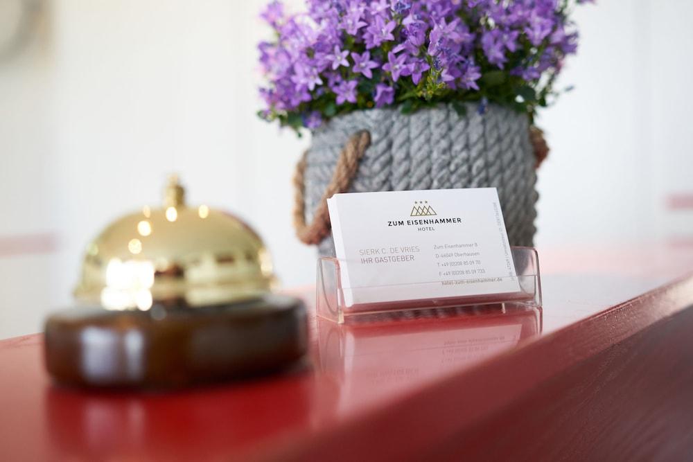 Hotel Zum Eisenhammer أوبيرهاوزين المظهر الخارجي الصورة