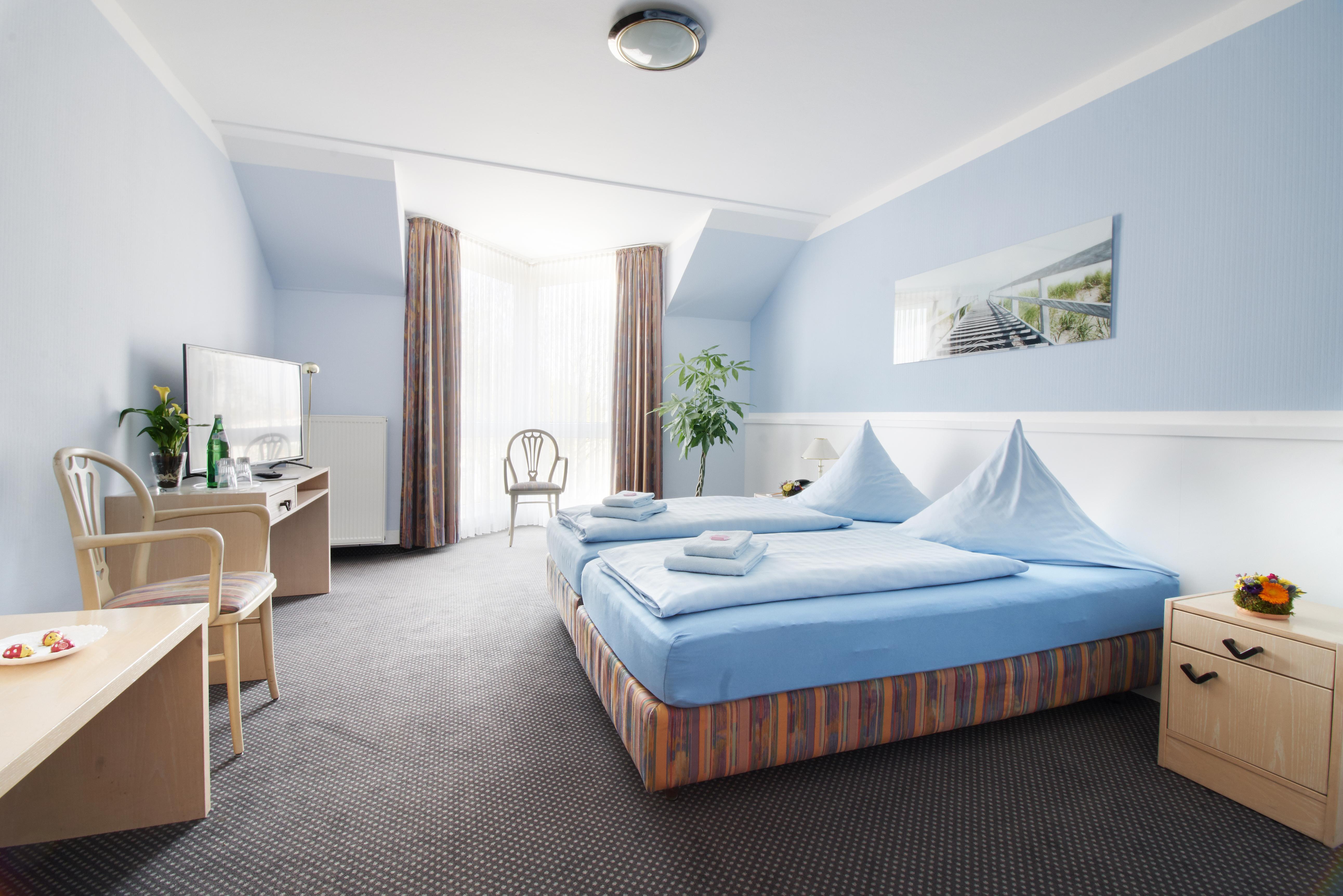 Hotel Zum Eisenhammer أوبيرهاوزين المظهر الخارجي الصورة