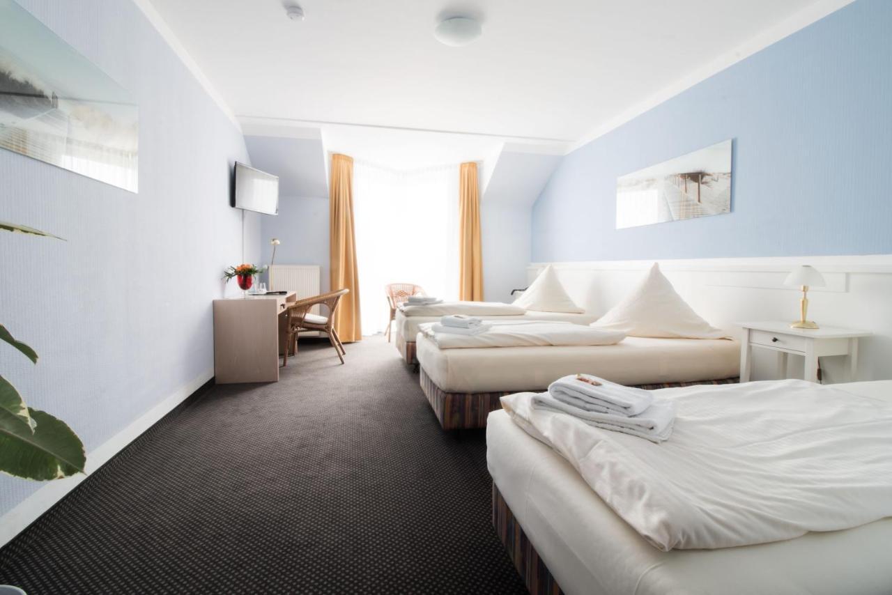 Hotel Zum Eisenhammer أوبيرهاوزين المظهر الخارجي الصورة